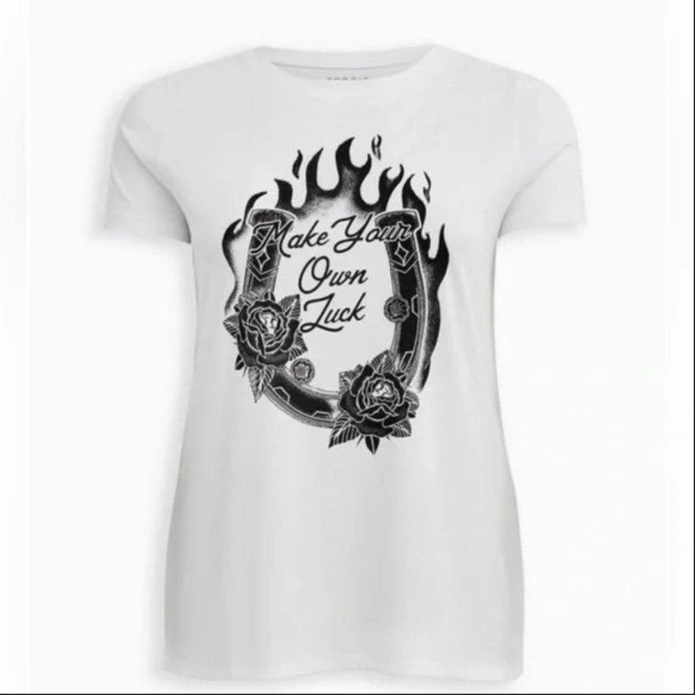 Torrid Retro Chic Everyday Tee - Your Own Luck Size 3